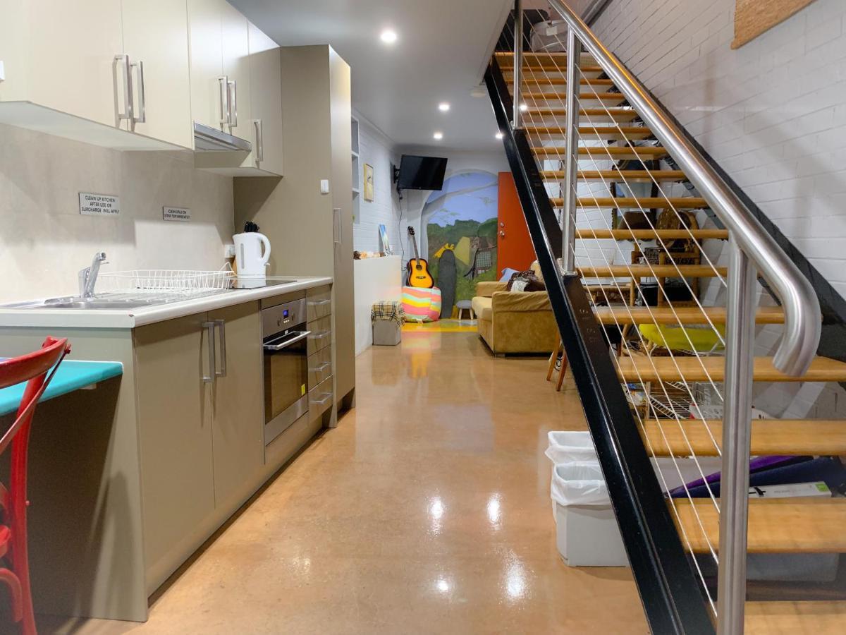 Westside Studio Apartments Armidale Esterno foto