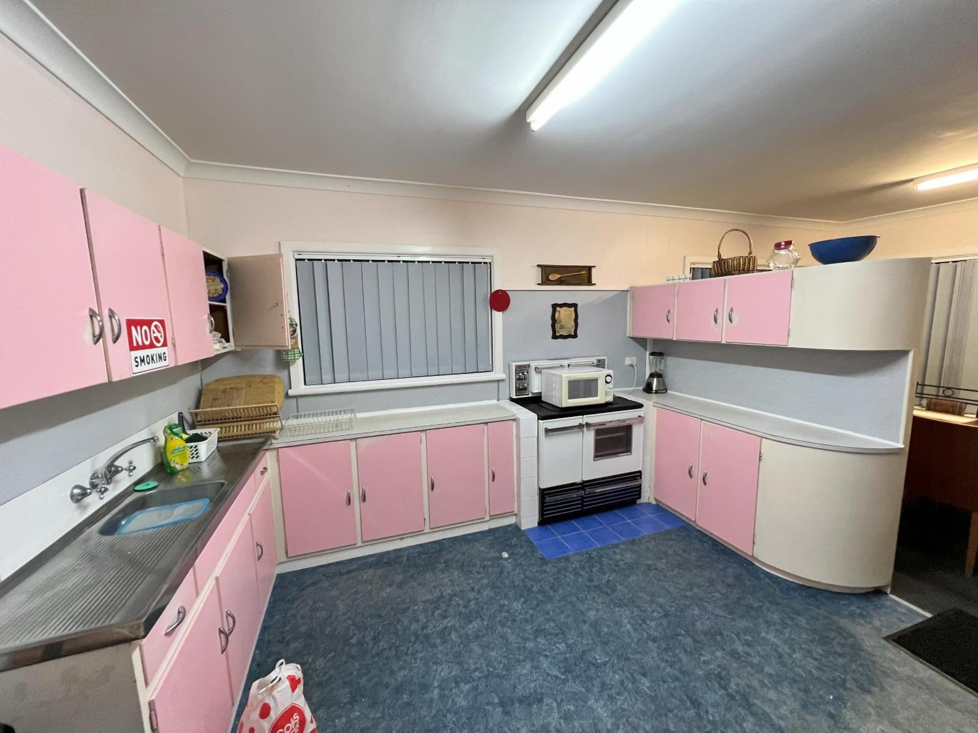 Westside Studio Apartments Armidale Esterno foto