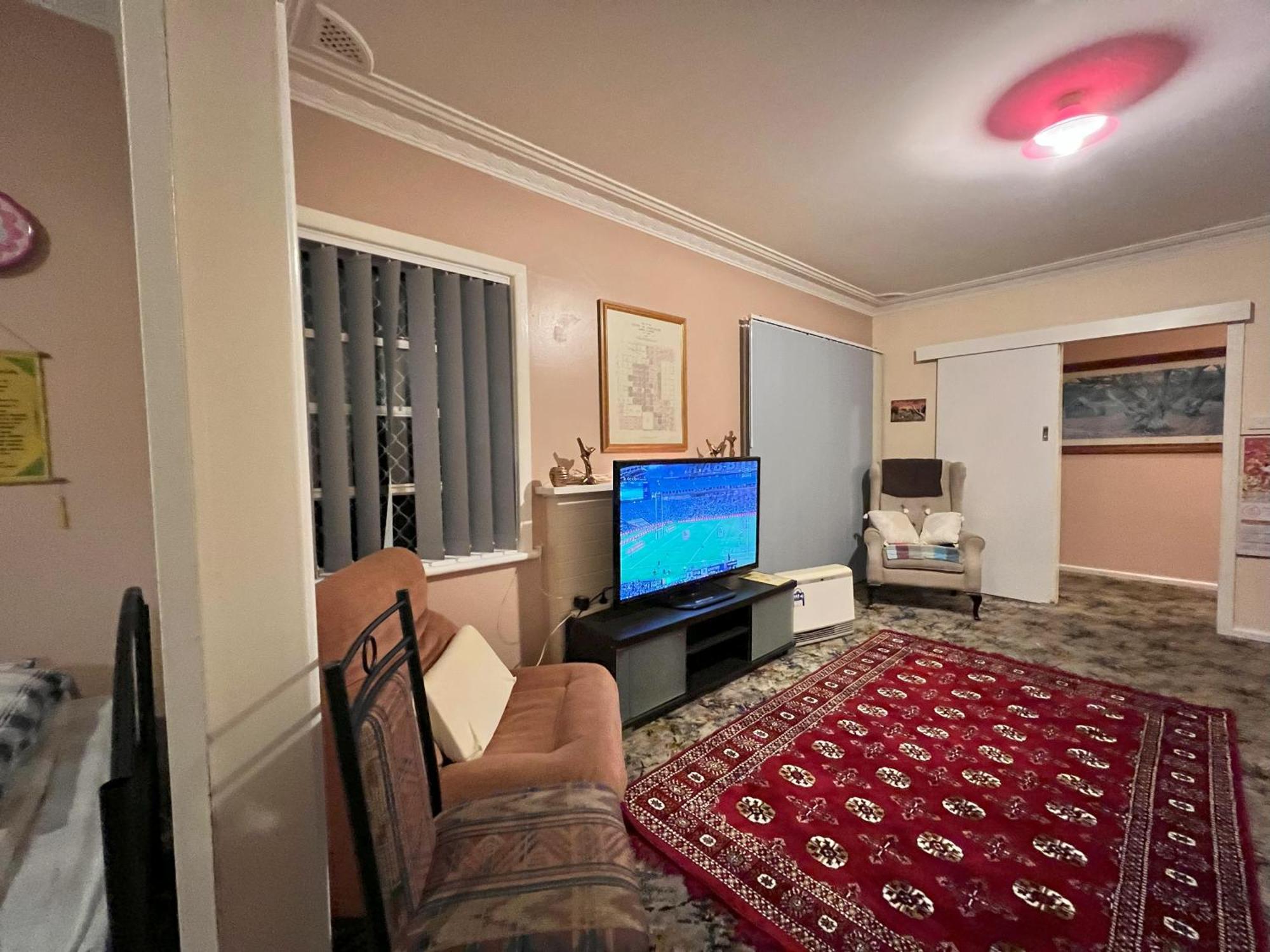 Westside Studio Apartments Armidale Esterno foto