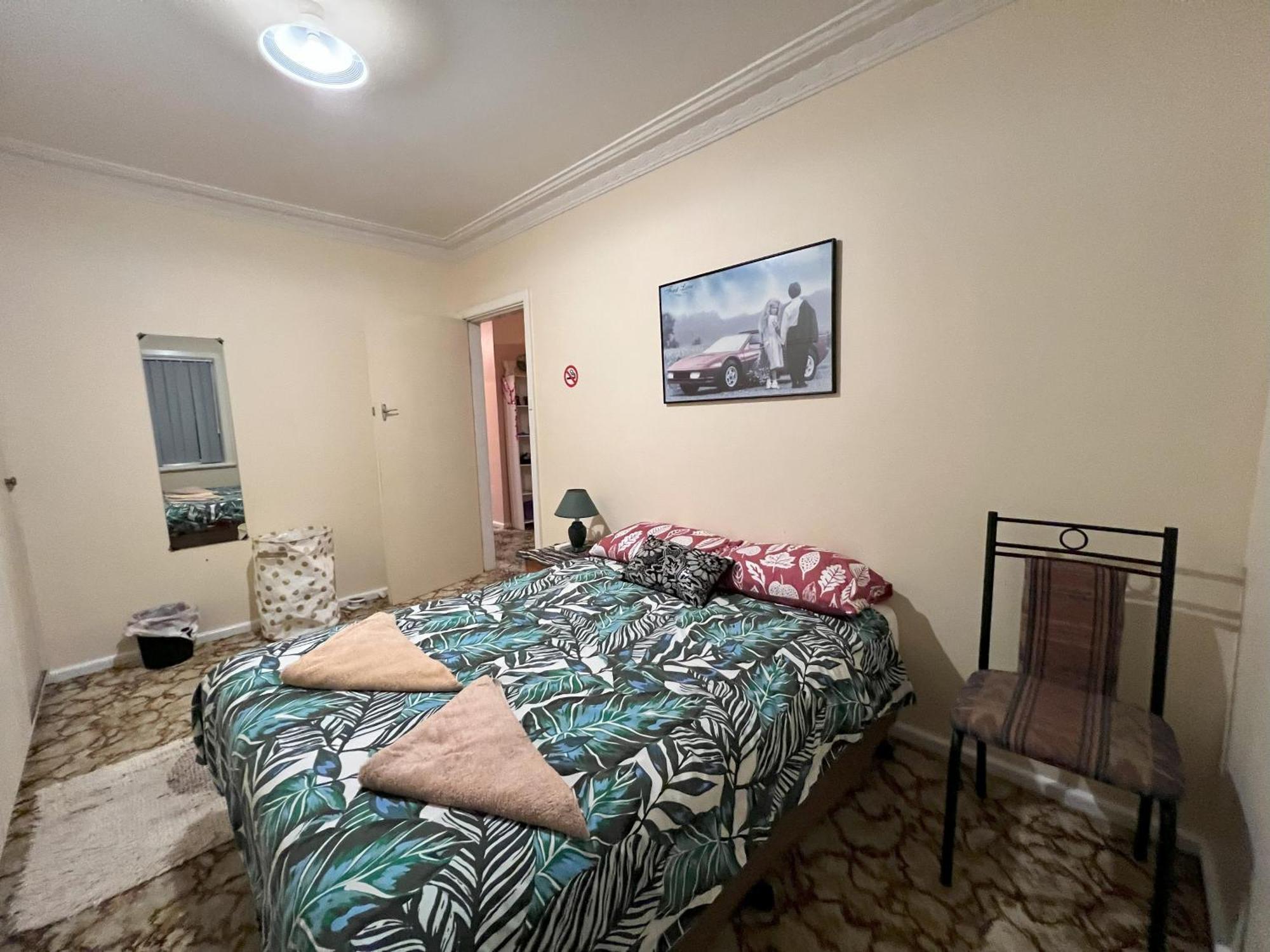 Westside Studio Apartments Armidale Esterno foto