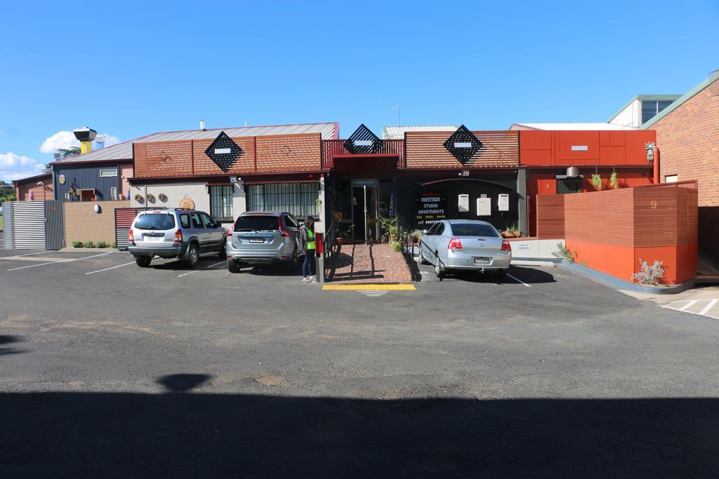 Westside Studio Apartments Armidale Esterno foto