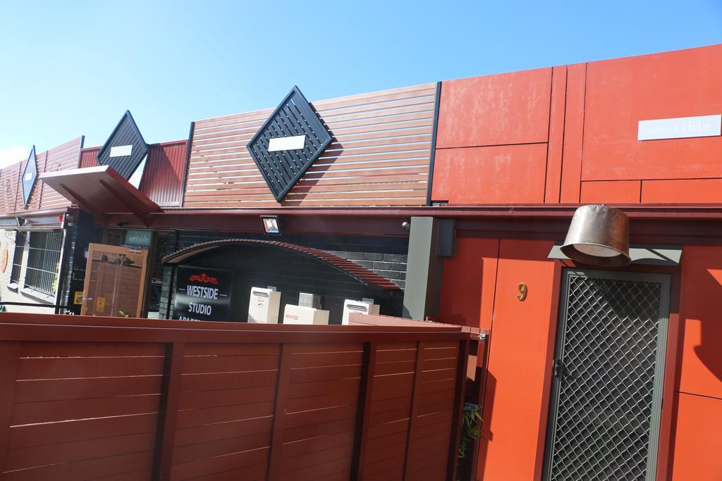 Westside Studio Apartments Armidale Esterno foto