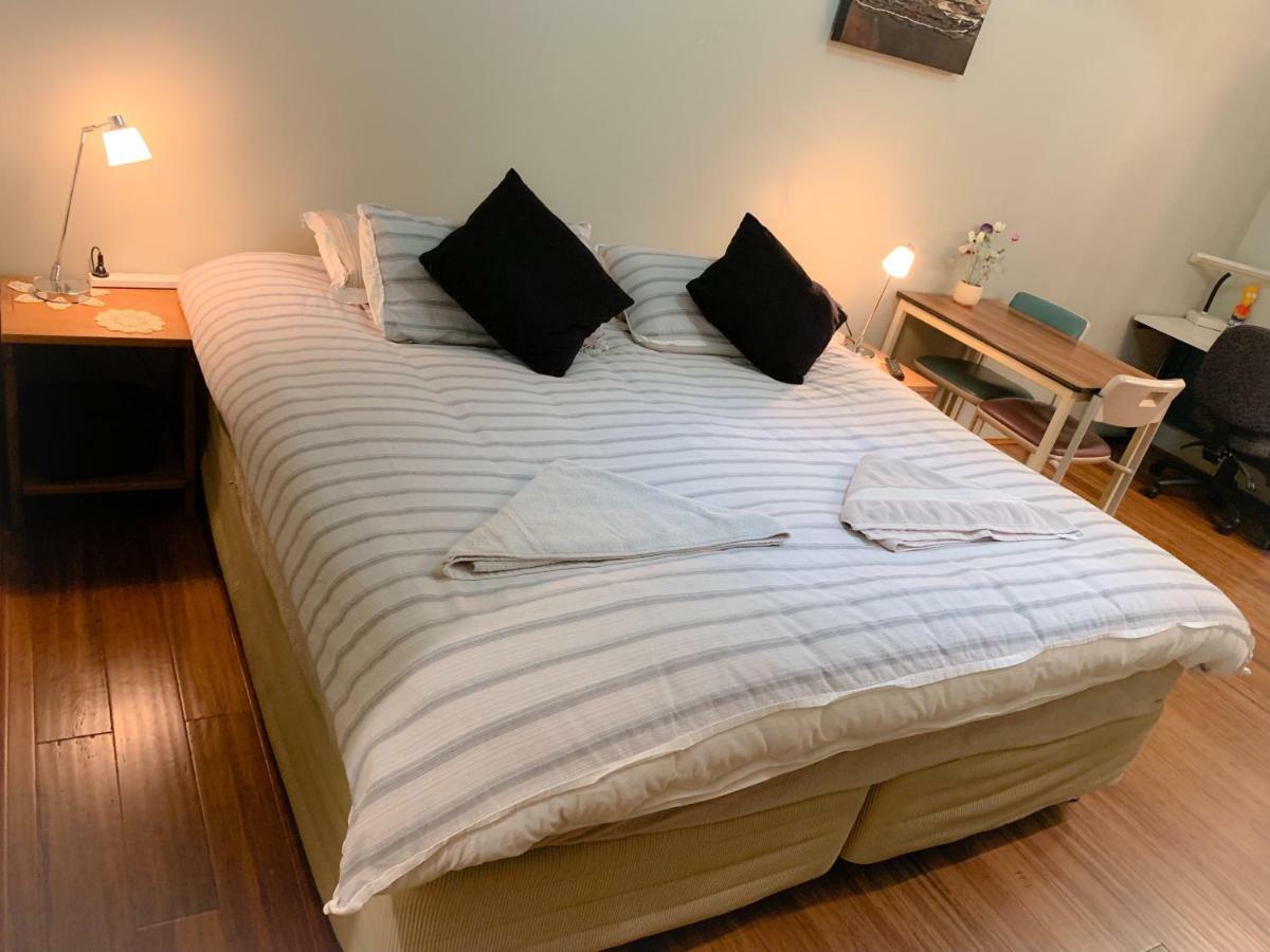 Westside Studio Apartments Armidale Esterno foto